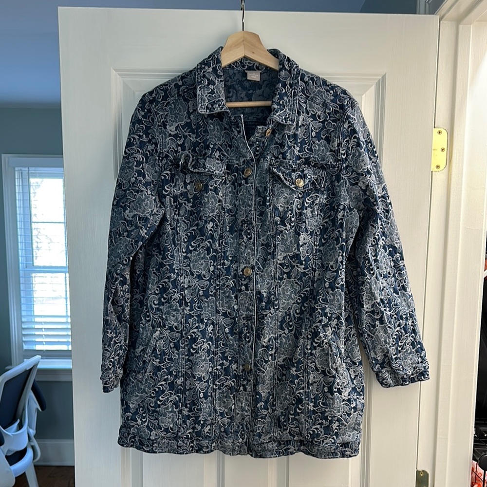 Chico's Navy Jean Jacket with Abstract Print and Collar